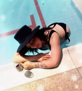 Yunnaa-Subb Polo Yuna Hình 4