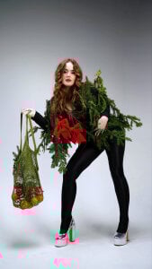 DanaDrake ❤️🎄❤️ Pic 3