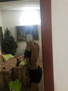 sofiashy Public Pic 3