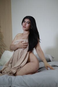 Emii_rous Public Pic 2