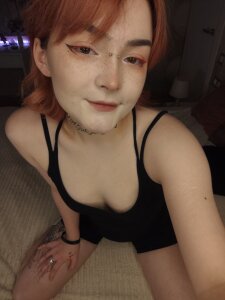 ElvaFelt Im in black suit today💖 Pic 4