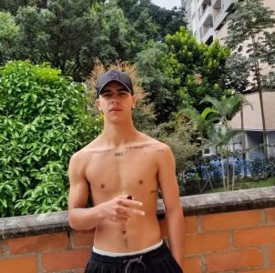 AzakMyers Public  3. fénykép