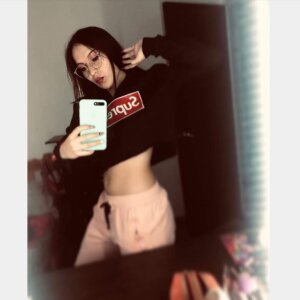 Join Alissa_grey2 Live Sex Chat - Profiles, Reviews, & Porn