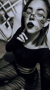 demon_stil_coupleのMelani WOWの 5枚の写真