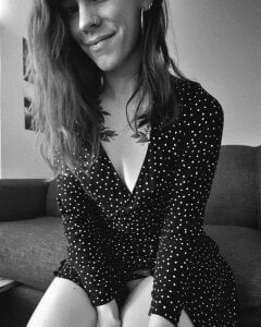 EmilieEdelana Public Pic 5