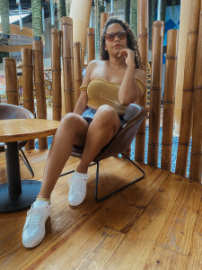 NiceBrunette-'s photo
