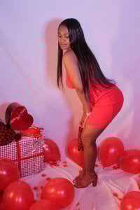 ebony_hot1 Your Valentine's Gift Immagine 