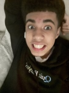 iLoveGirlsOnlyStr8Asf Me, come look at daddy I’m sexy right?  3. fénykép