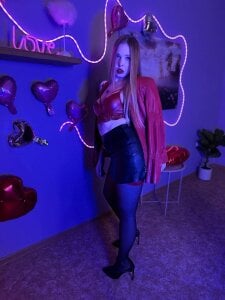 teya_starling hot Teya Billede 3