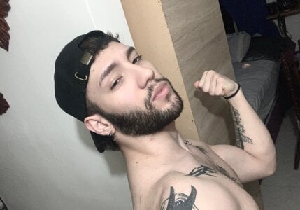 angel_kyrozz Angel Pic 3