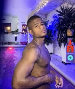 thegoat767 Public  6. fénykép