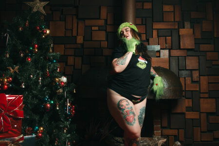 poisson_ivy happy Christmas 🎄🌺 Pic 6