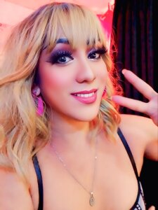 TsCumWild Beautifull lady slika 2