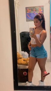 emily_jacobs1 Know me better Pic 2