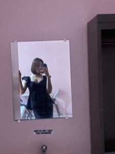 urcrushnextdoor_Nakey??图片 2