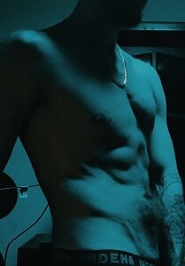 333Alone_in_theDark777 I am 2 Pic 2