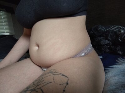 thatzyuhgirlnica Public Pic 6