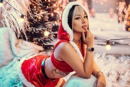 MadissonReyのMerry Xmas 2025の 2枚の写真