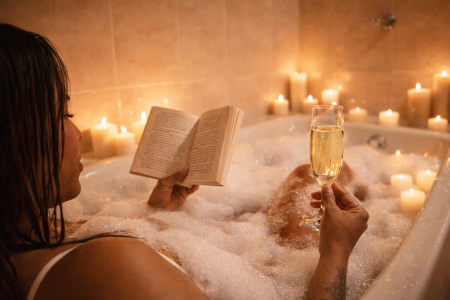 Majito_7 Champagne, calm… and a little temptation 🥂” Pic