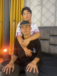 Akira_1825 couple Pic 2