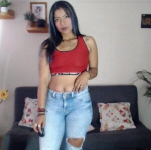 SamathaMay Public Immagine 