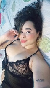 nailahsquirrtt kisss Pic 6