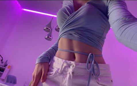 BambiJennifer 1 Pic 3