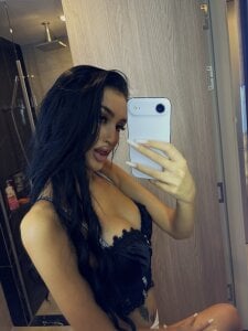 younglyx Public 2 Pic 4