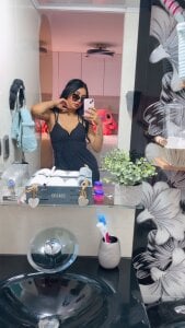 Saturday od _ArianaToro  3 snímek