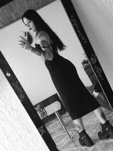 papper_doll Public1 Pic 2