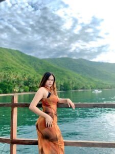 ms_bigtits Public Pic 3