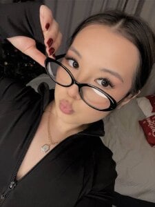 CarmanHenning look me in the eyes Pic