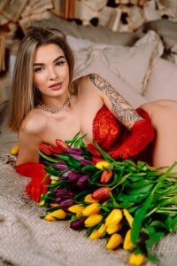 SinLuna_ Women's Day🌸 Εικόνα 2