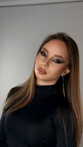 DeanneHenagan Public Pic 5