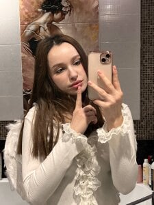 MissLillyNova's Great evening! Sex Photo 1