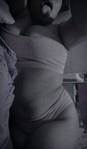 EmmaKiis Public Pic 4