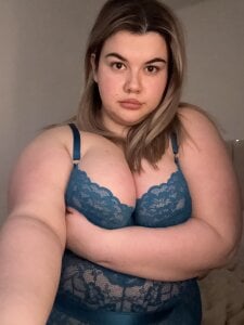 amberose5 Public Pic