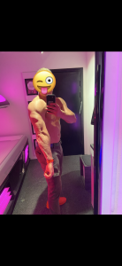 PolishBoy1995 Public Pic 3