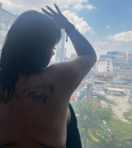 Sarah-917 Public Immagine  4