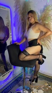 Tiffany_deluxe Temtation play Pic 3