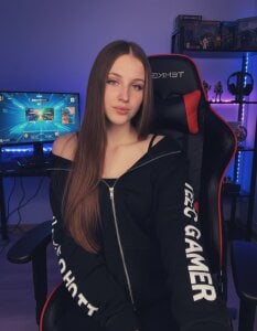 LinaWills kiss 사진