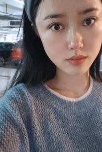 Sarah-2025 Public Pic 6