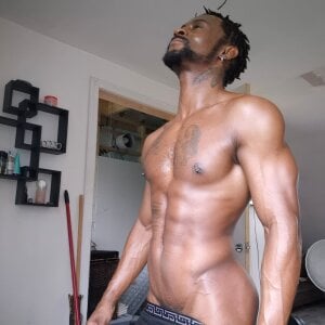 Emmanuelninja Public Foto