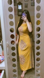 Hottie-Barbie Public Pic 4