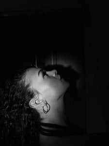 PaulinaSaint Mysterious girl Immagine  3