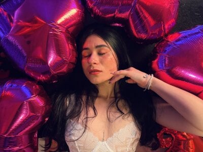 🔥 Burning with desire this Valentine's Day 💘 de ChloeTurner_ Foto 4