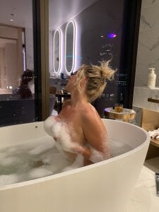 alinikola12345 Public Poză 4