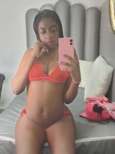 Ebony_Goddess_ Public Poză