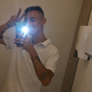 jullian_ricciI Public รูป  2