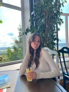 NeliaVandresar don't panic I'm with you🤭 Pic 3